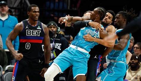 What Happened During the 1989–90 Charlotte Hornets Season?