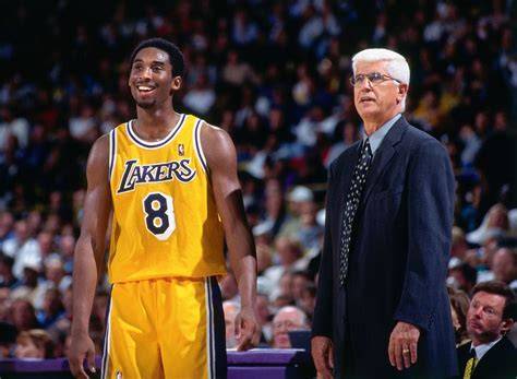 Del Harris coaching the Los Angeles Lakers during a game.