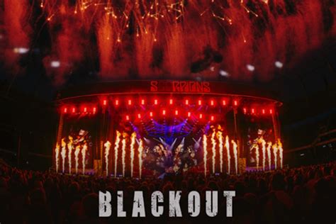 Blackout singing Echoes of Tomorrow in front of an enthusiastic crowd.