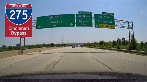 Entrance of the Cincinnati Zoo located off Interstate 275