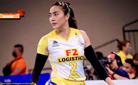 Aby Maraño trains on the volleyball court