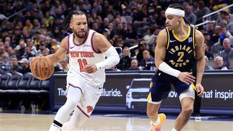 A thrilling playoff game between the Indiana Pacers and New York Knicks.